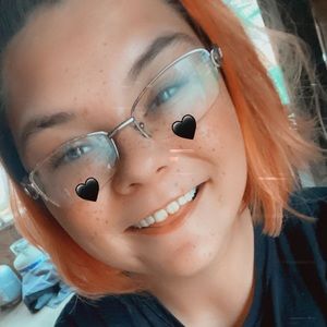 Meet your Posher, Michaela